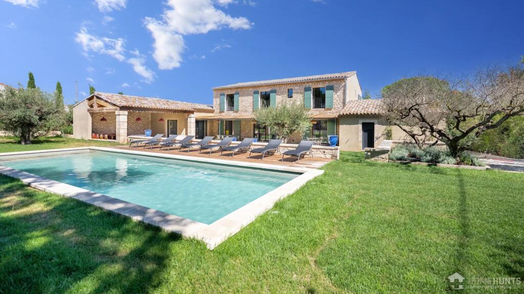 Main image of property: Provence-Alps-Cote d`Azur, Bouches-du-Rhône, St-Rémy-de-Provence