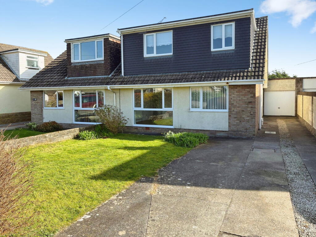 Main image of property: 55 Longacre Drive, Nottage, Porthcawl, CF363SB