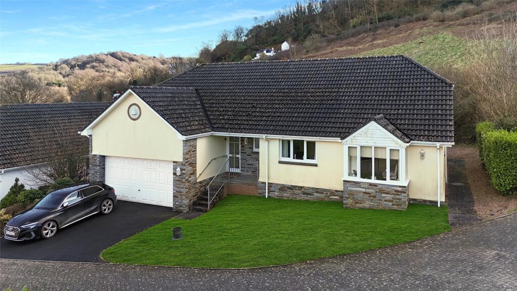Main image of property: Langleigh Heights, Langleigh Park, Ilfracombe, Devon, EX34
