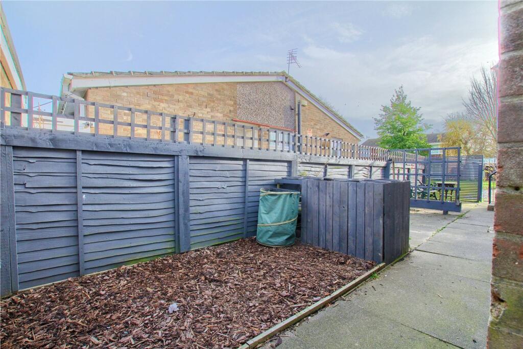 House in Stockton-on-Tees - More