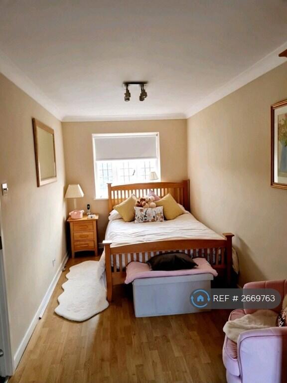 Main image of property: Navarre Gardens, Romford, RM5