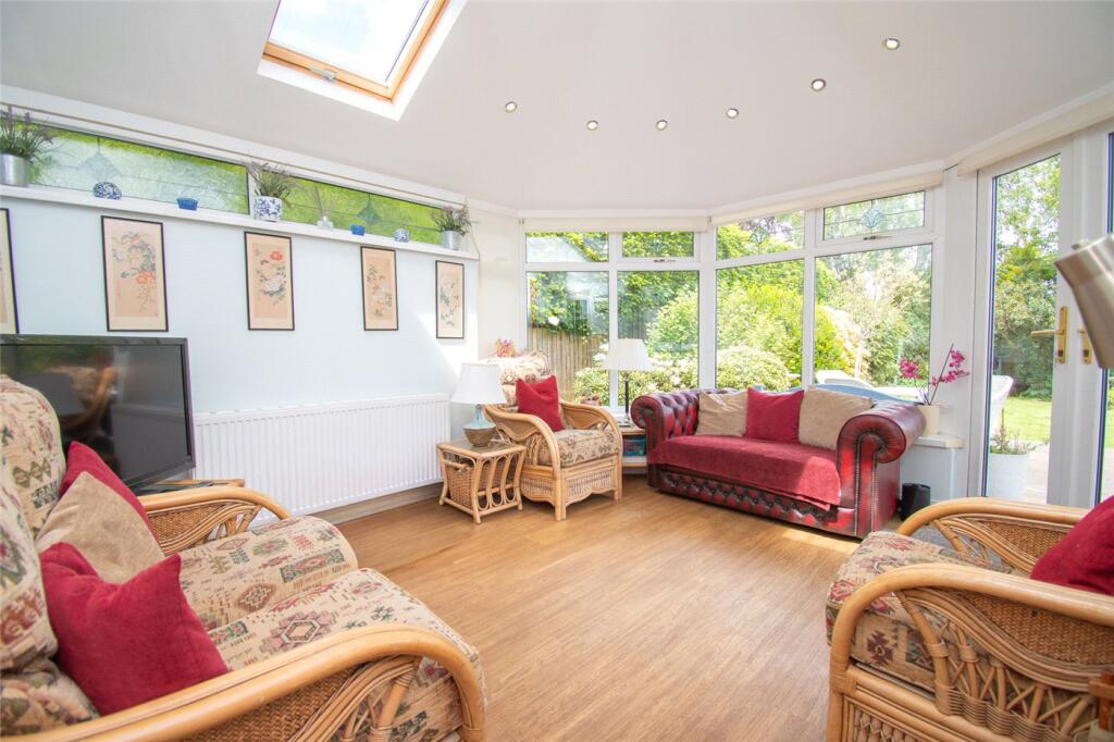 House in Wirral, Liverpool City Region - More