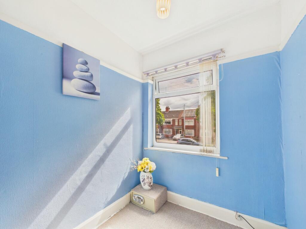 House in Hull - More
