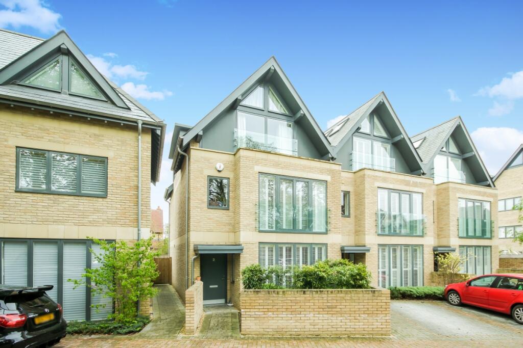 Main image of property: Henley Court, 3 Hernes Crescent Oxford OX2