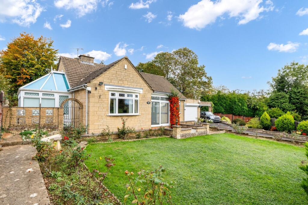 3-bed detached on Paganhill Lane, Stroud, GL5, £450,000