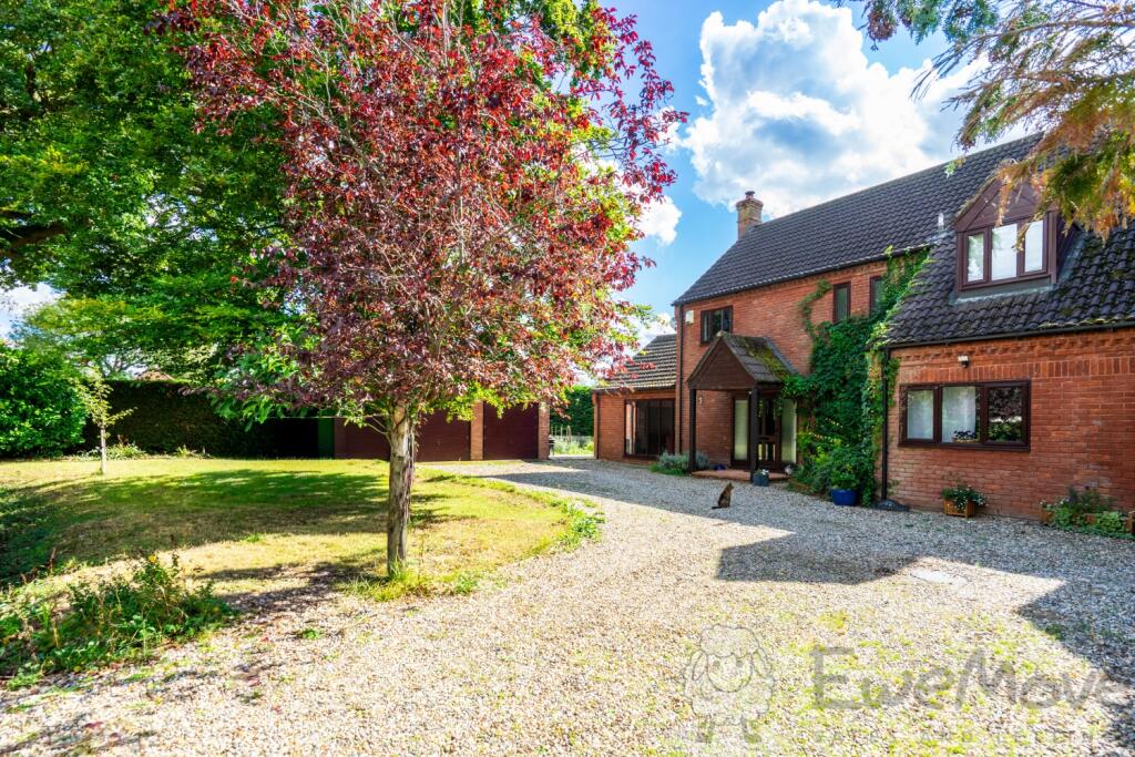 Main image of property: Wymondham Road, Wreningham, Norwich, Norfolk, NR16