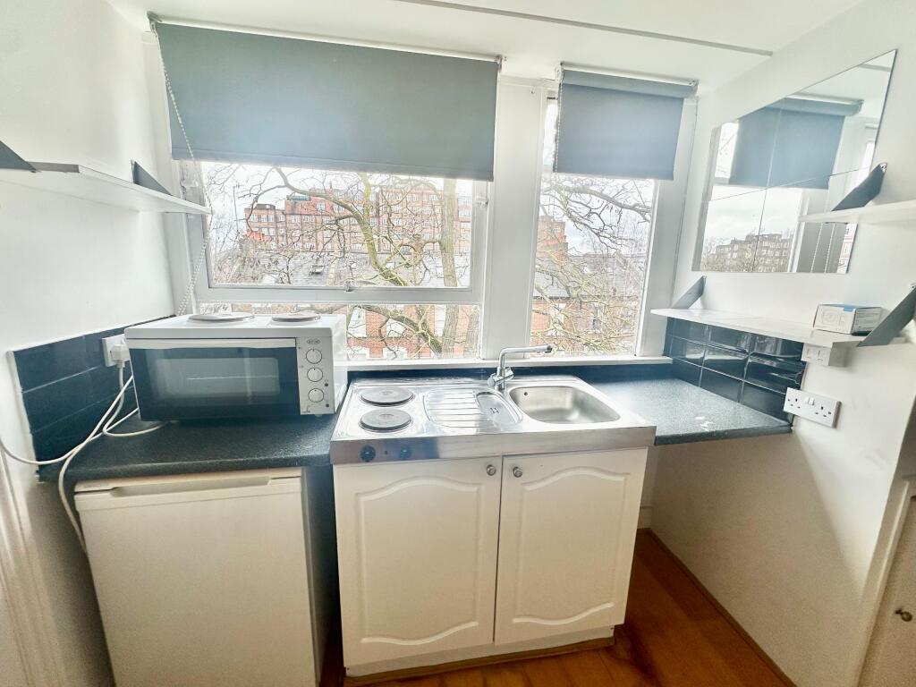 Studio flat for rent