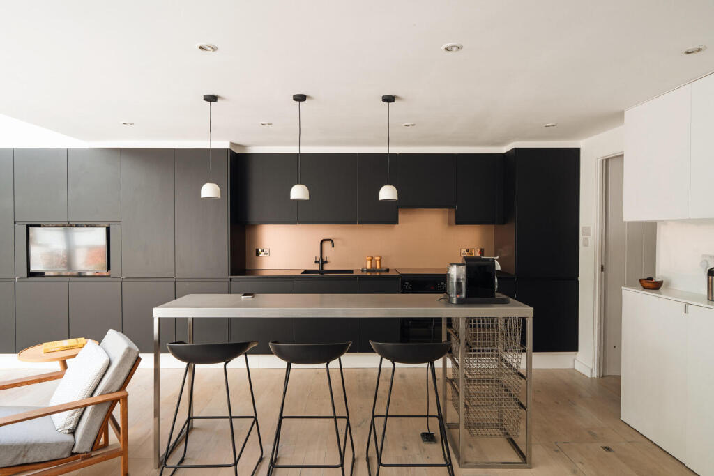 House in London - View 4