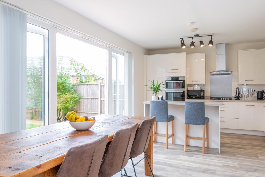 House in Shaftesbury, Dorset - View 3