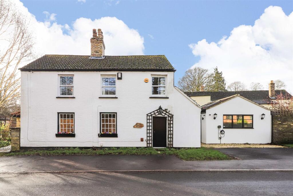 Main image of property: Cow Lane, Fulbourn, Cambridge