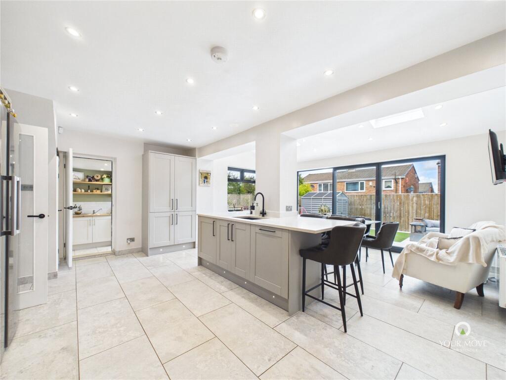 House in Gateshead, Crookhill - View 3