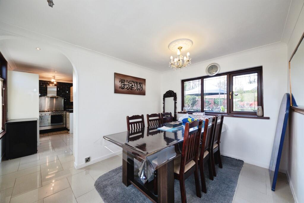 Additional image 8 of Haslucks Green Road, Shirley, Solihull