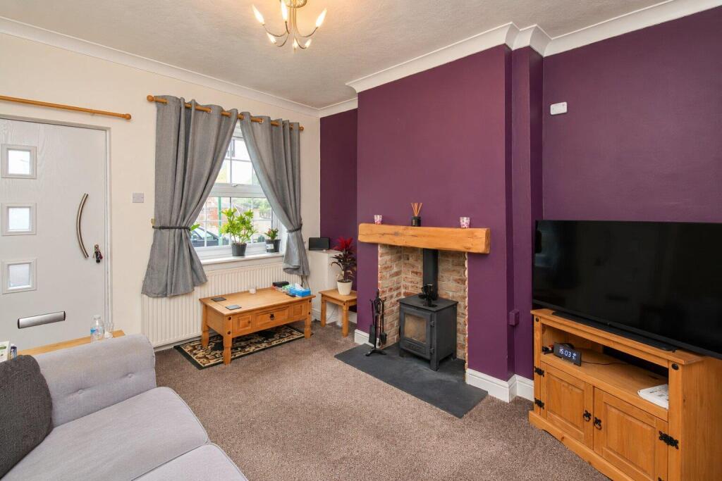 House in Wakefield - View 2