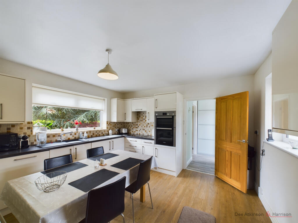Long Lane, Beverley, HU17 0RN photo 3