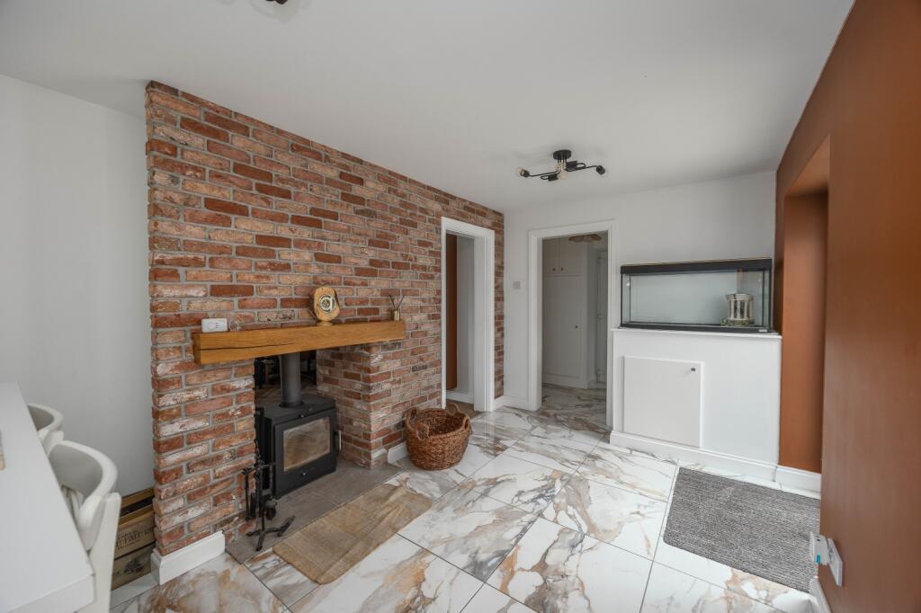 House in Walsall, West Midlands - View 5