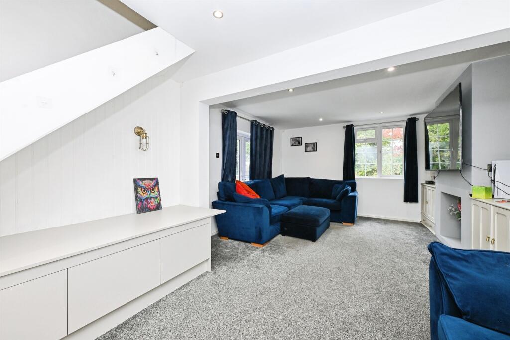 House in St Albans - View 2
