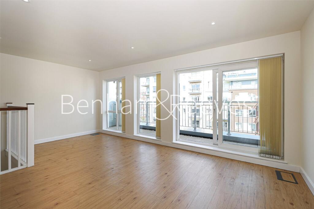 Property photo 8