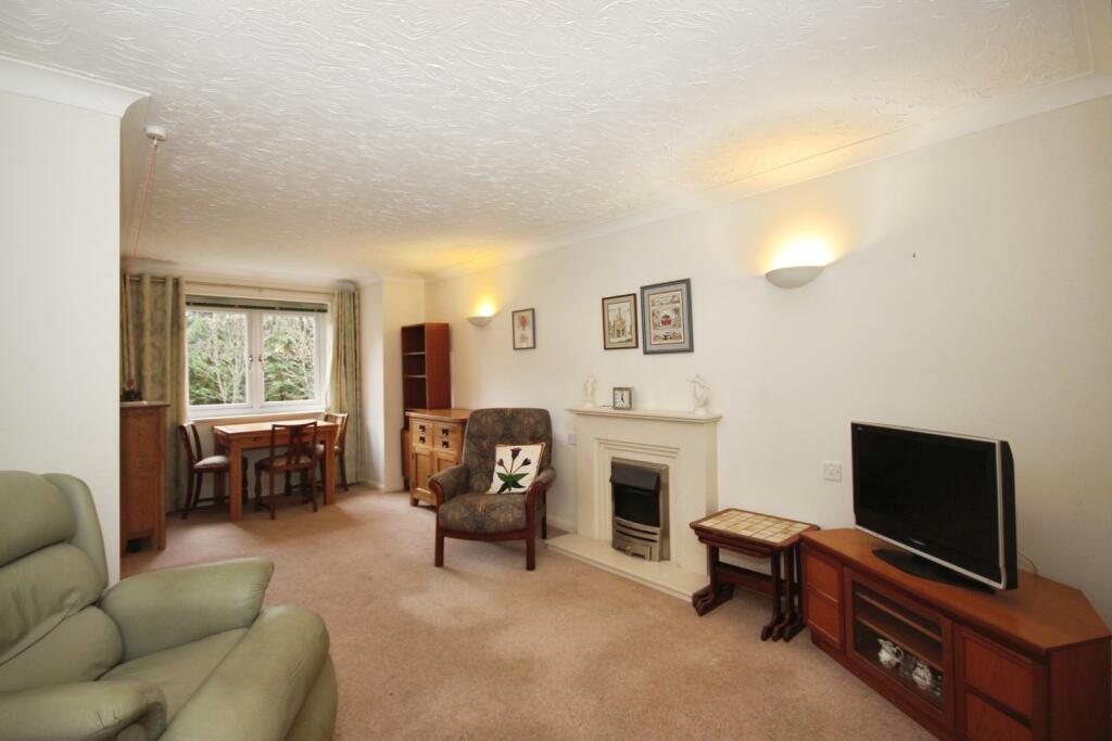 Banbury Road, STRATFORD-UPON-AVON, Warwickshire, CV37 photo 2