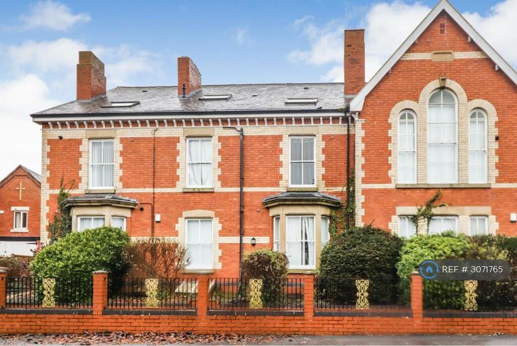 Main image of property: Queens Park House, Oswestry, SY11