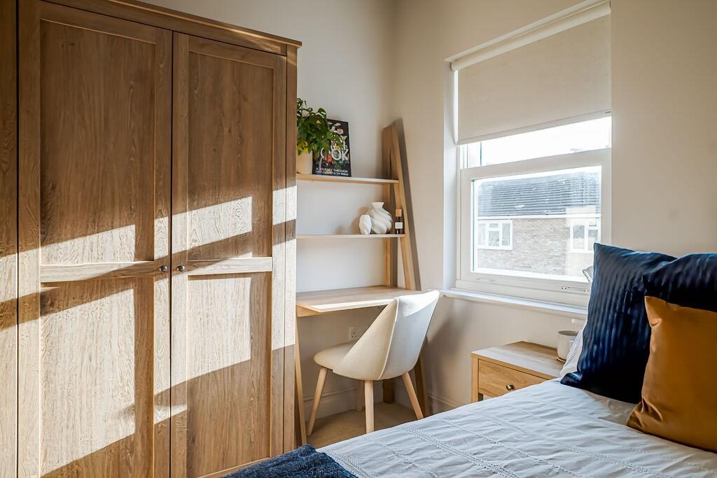 Main image of property: Romsey Road, Cambridge CB1