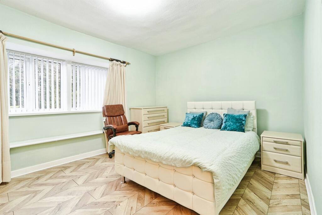 Additional image 10 of Parkside Grove, Bradford