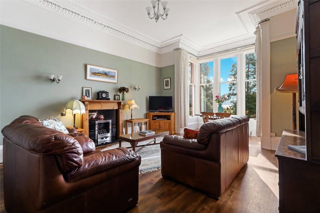 West Abercromby Street, Helensburgh, Argyll and Bute, G84 photo 3