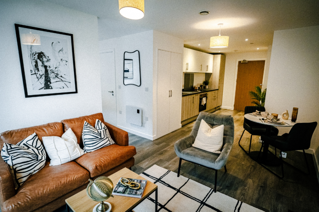 Main image of property: 706E New Baillie Street, Rochdale, Greater Manchester, OL16 1AU