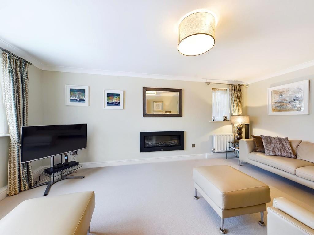 House in Mid Sussex, Tilgate Forest Row, Slaugham - View 3