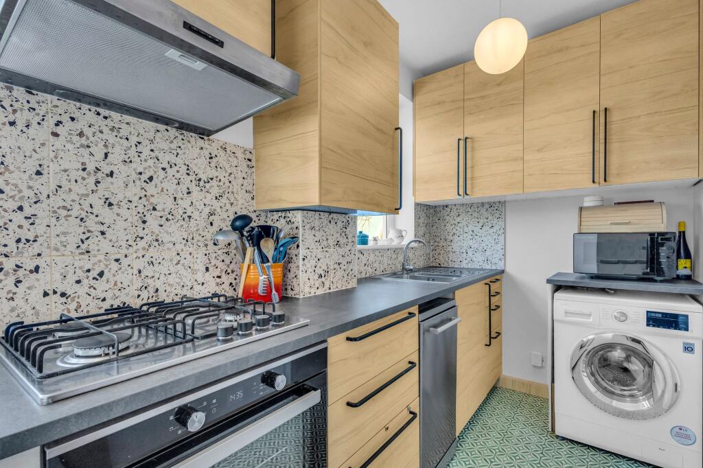 Apartment in London, Walthamstow - More