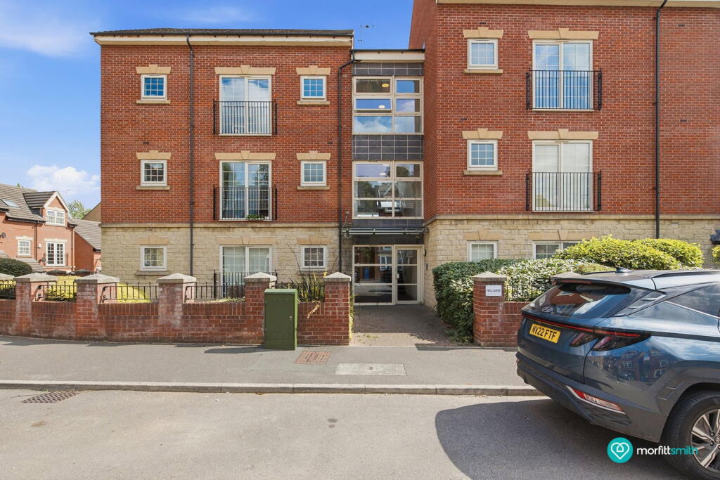 Apartment in Sheffield, South Yorkshire - View 2