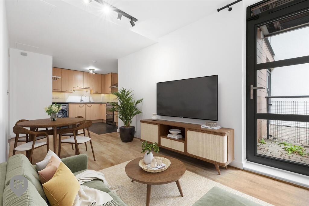 Main image of property: Scott Avenue, London