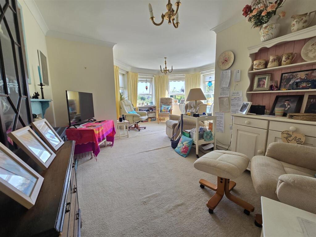Apartment in Sturminster Newton - View 2