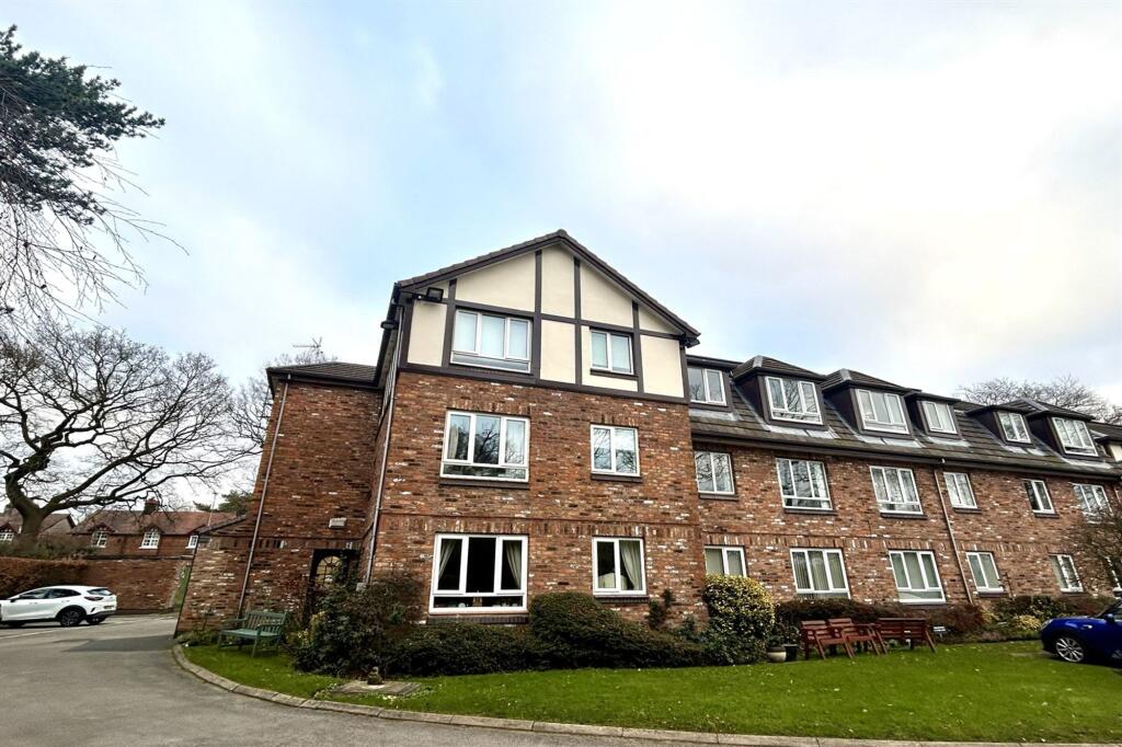 Main image of property: Tabley Road, Knutsford, WA16