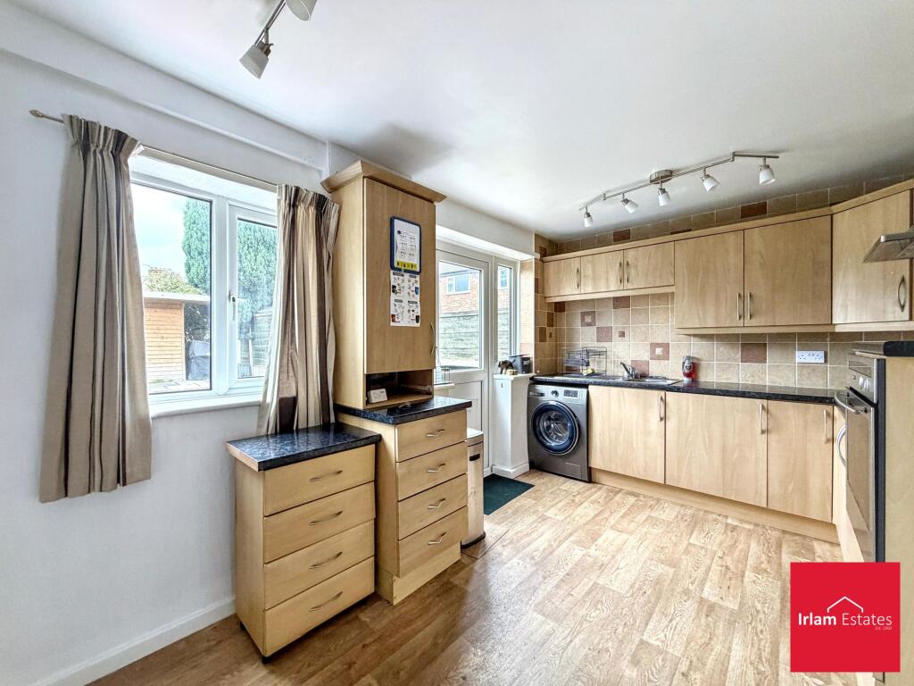 House in Salford, Greater Manchester - View 4