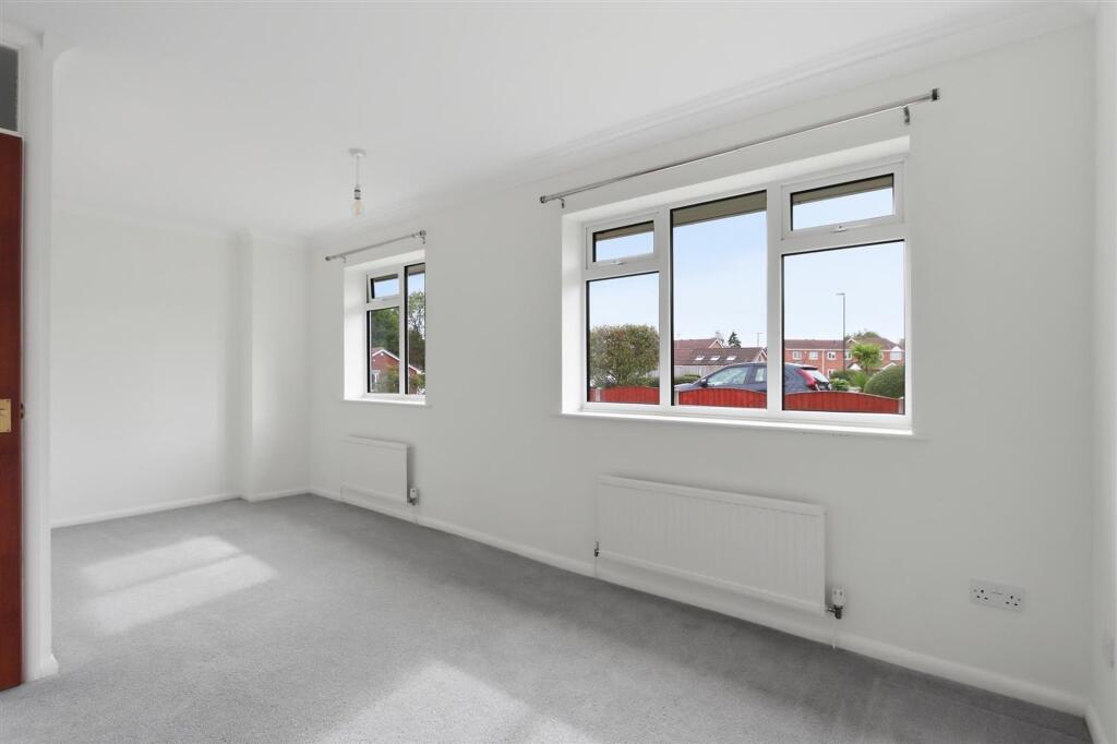 House in Sheffield - View 5