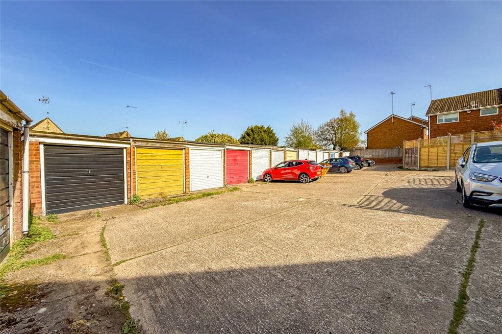 Additional image 13 of Knowle Drive, Harpenden, Hertfordshire, AL5