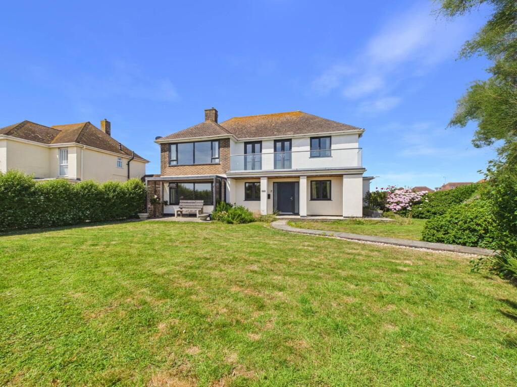 Main image of property: Marine Crescent, Goring, Worthing, West Sussex, BN12 4JG