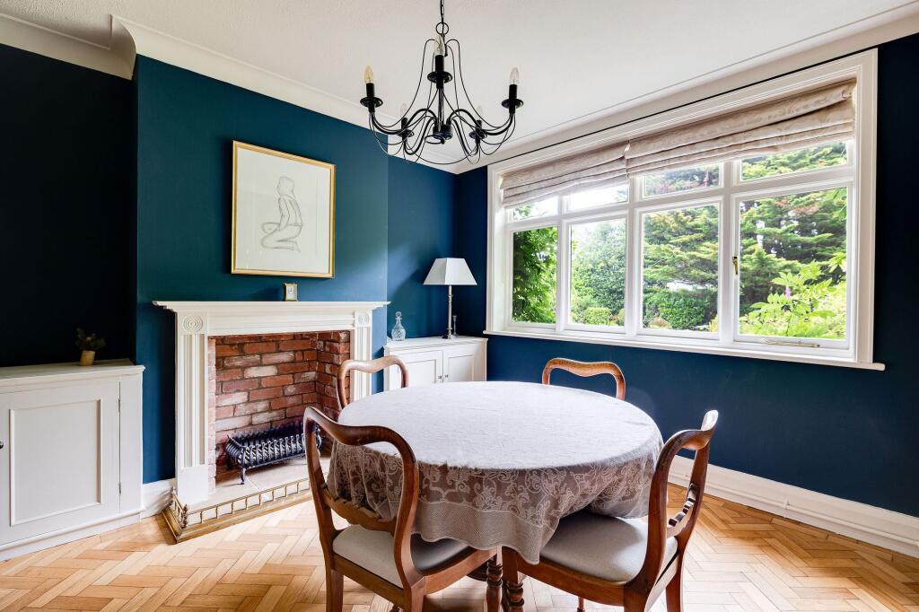 House in Heswall, Liverpool City Region - More