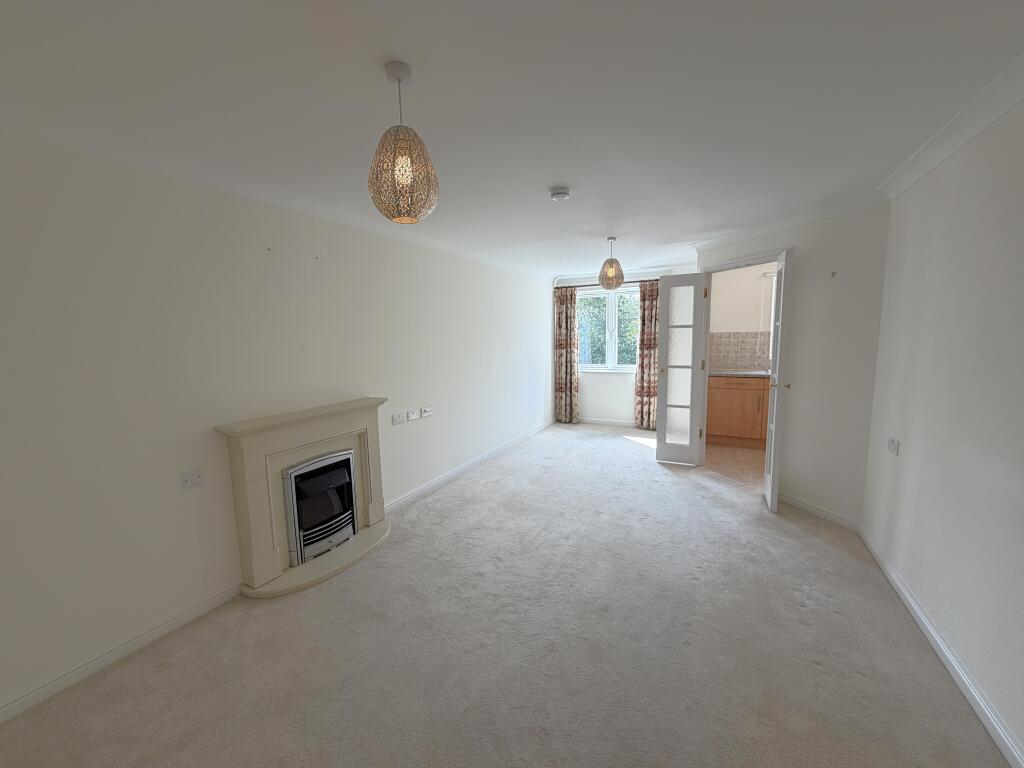 Hodgson Court Burnage Lane, Levenshulme photo 2