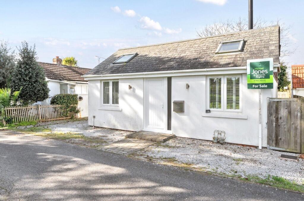 Main image of property: The Poplars, Ferring, Worthing, West Sussex, BN12