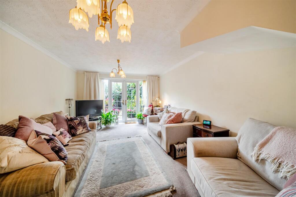 House in Dudley - View 5