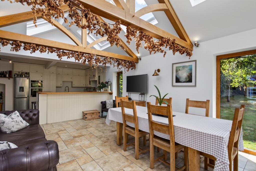 House in Dover, Upper Walmer, Walmer - More