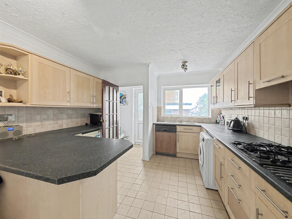 Britannia Road, Ashley Cross photo 4