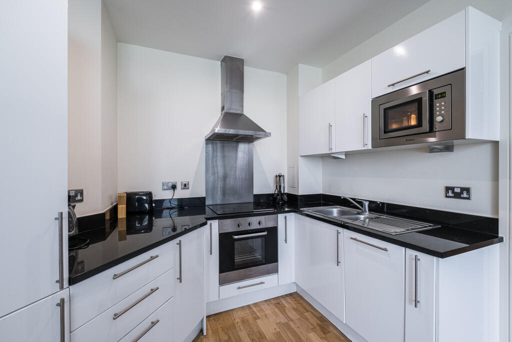 Main image of property: Denison House, Canary Wharf, E14