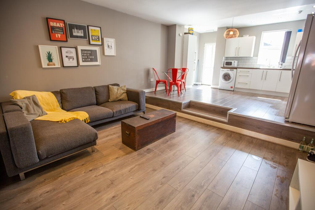 Main image of property: Aigburth Road, ,