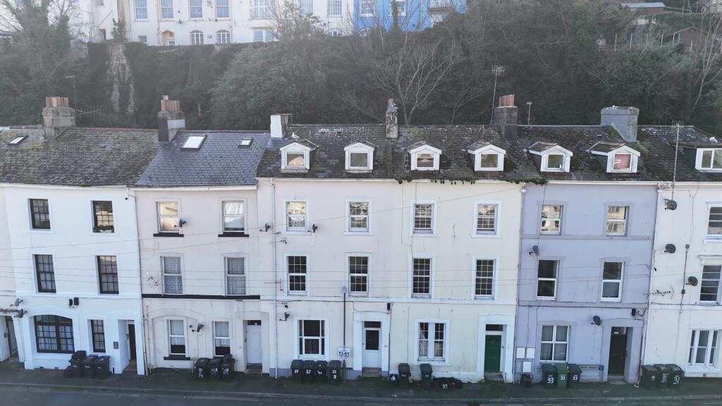 37 Rock Road, Torquay, Devon TQ2 5SR photo 2