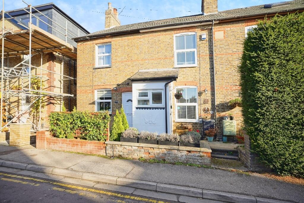 3-bed terraced on Southmill Road, Bishop's Stortford, Hertfordshire, CM23, £425,000