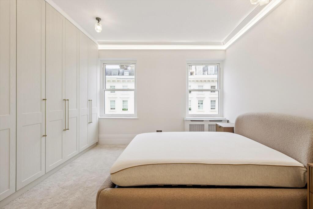 Apartment in London - More