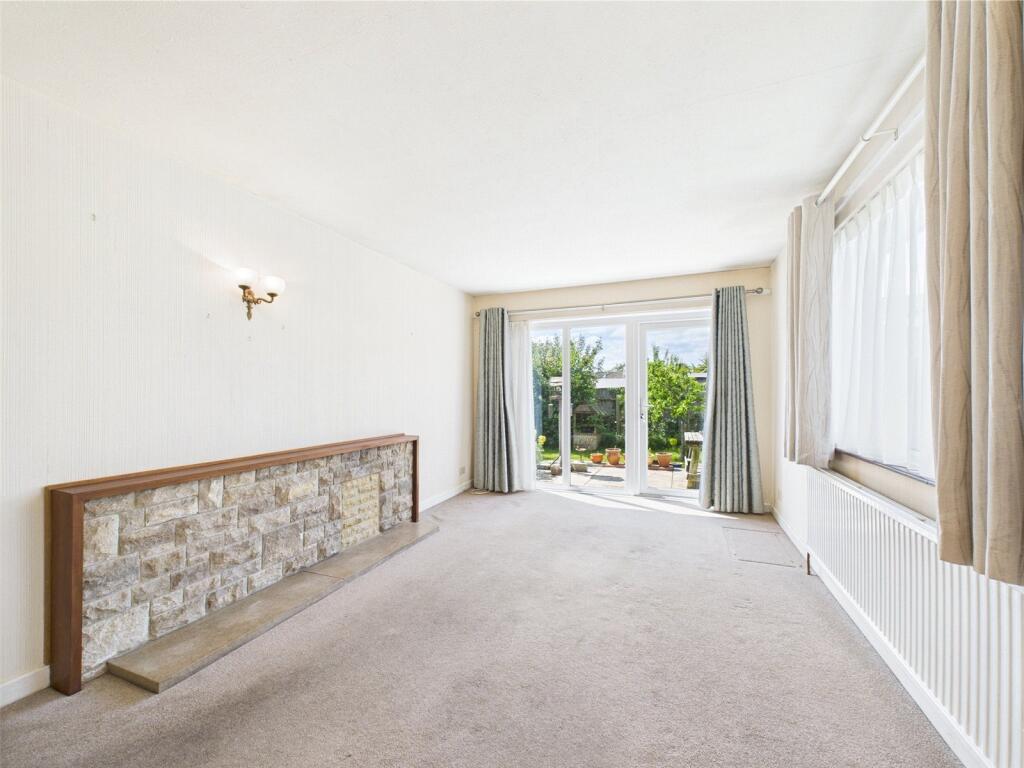Whitehayes Close, Burton, Christchurch, Dorset, BH23 photo 3