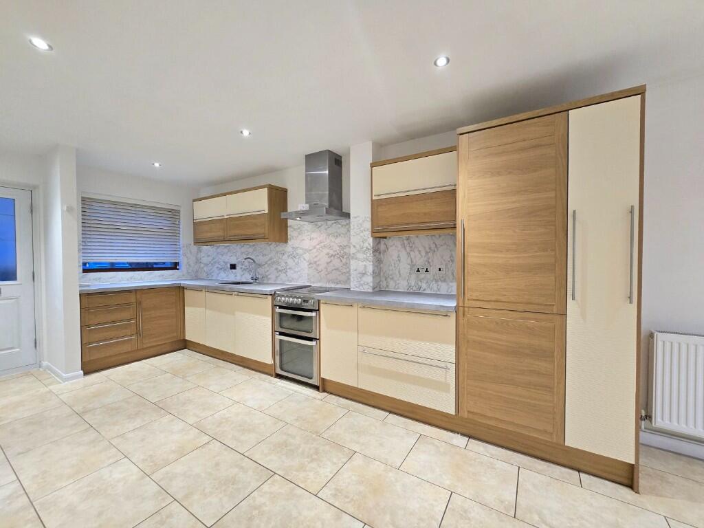 Main image of property: Amanda Close, Ilford, London, IG7